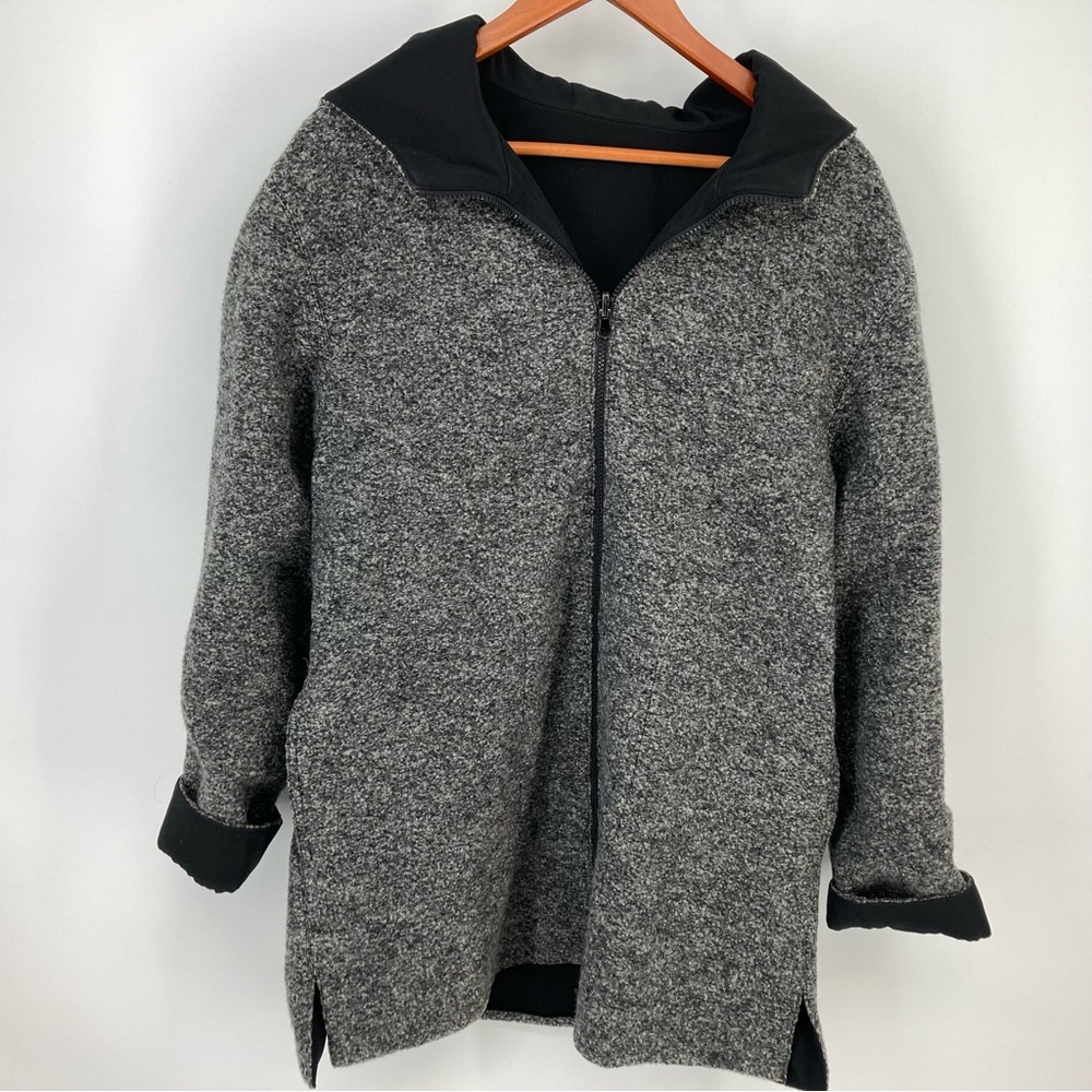 J Jill Size Medium Reversible Hooded Jacket, Wool, Hand Pockets Gray/Black Rain